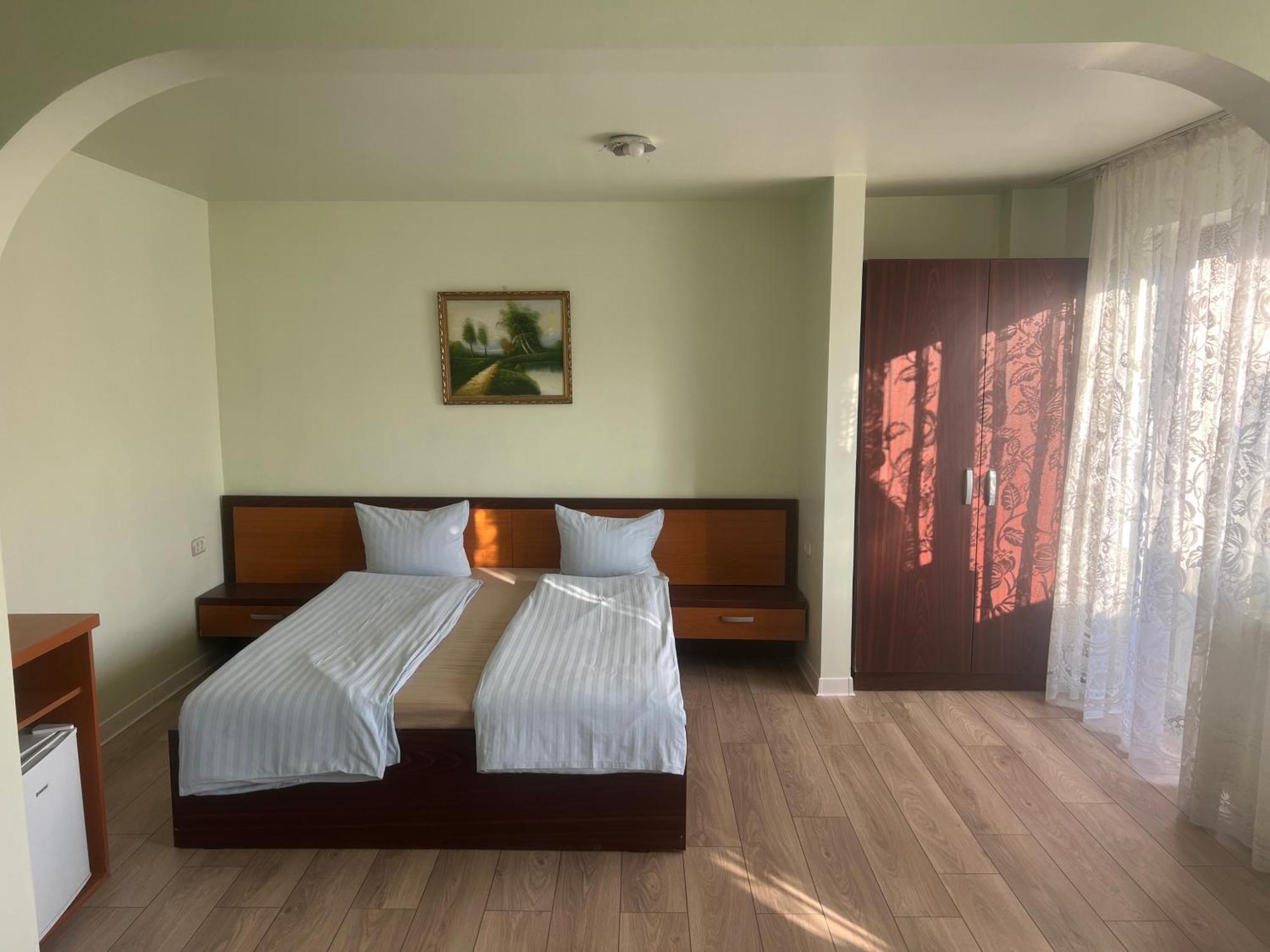 Hotel Le Baron 蒂米什瓦拉 外观 照片